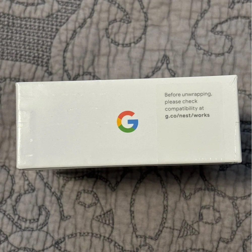 NEW Google Nest Smart Thermostat for Home - Programmable Wifi - Snow